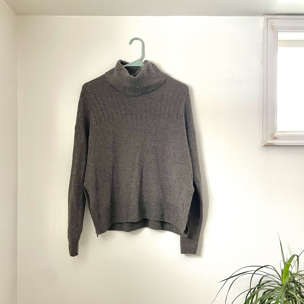 Madewell wool turtleneck sweater